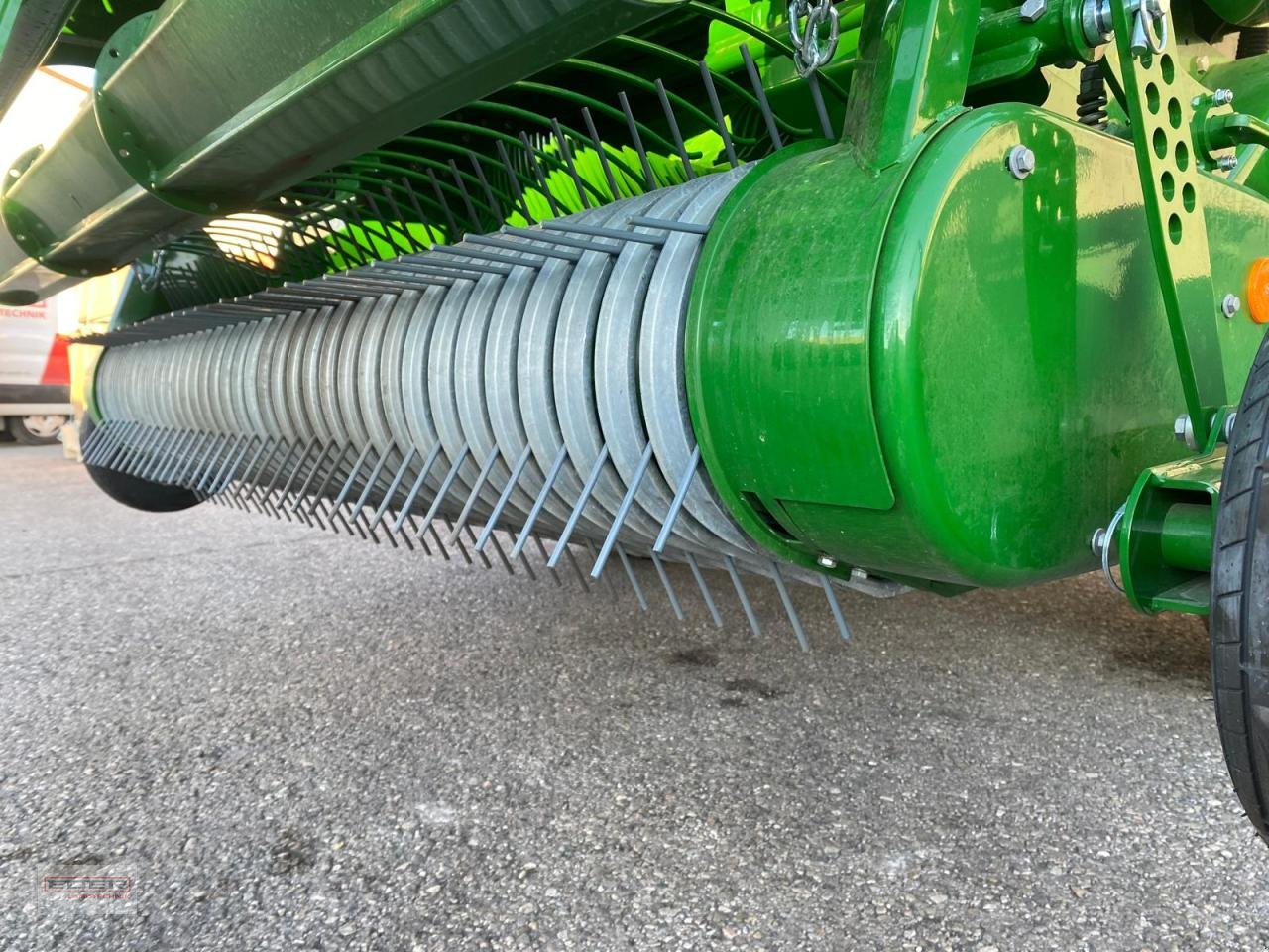 Rundballenpresse typu McHale V6750, Neumaschine v Tuntenhausen (Obrázek 8)