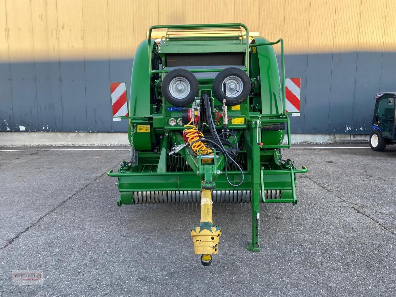 Rundballenpresse typu McHale V6750, Vorführmaschine v Tuntenhausen (Obrázek 1)