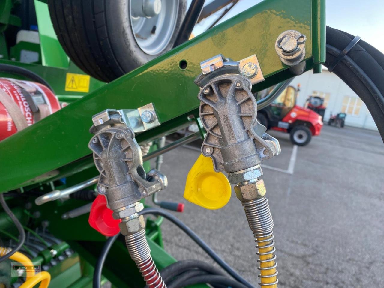 Rundballenpresse typu McHale V6750, Vorführmaschine v Tuntenhausen (Obrázek 8)