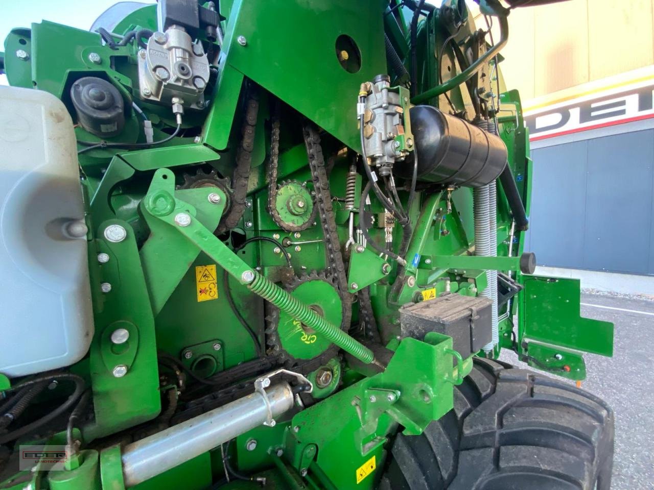 Rundballenpresse typu McHale V6750, Vorführmaschine v Tuntenhausen (Obrázek 11)