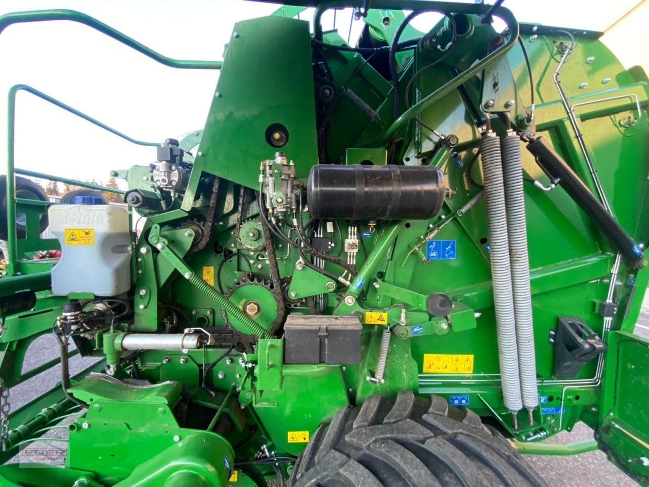 Rundballenpresse typu McHale V6750, Vorführmaschine v Tuntenhausen (Obrázek 12)