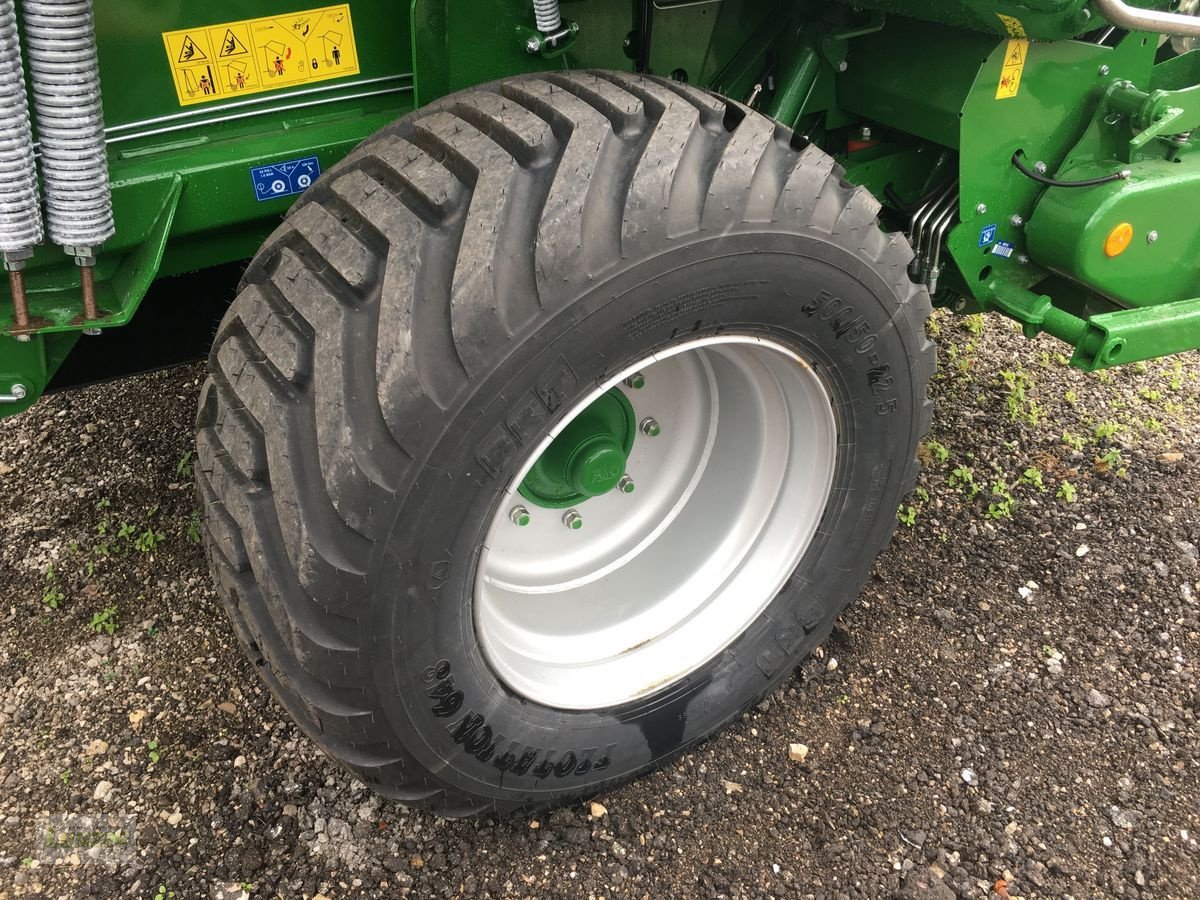 Rundballenpresse of the type McHale V6750, Neumaschine in Kaumberg (Picture 9)