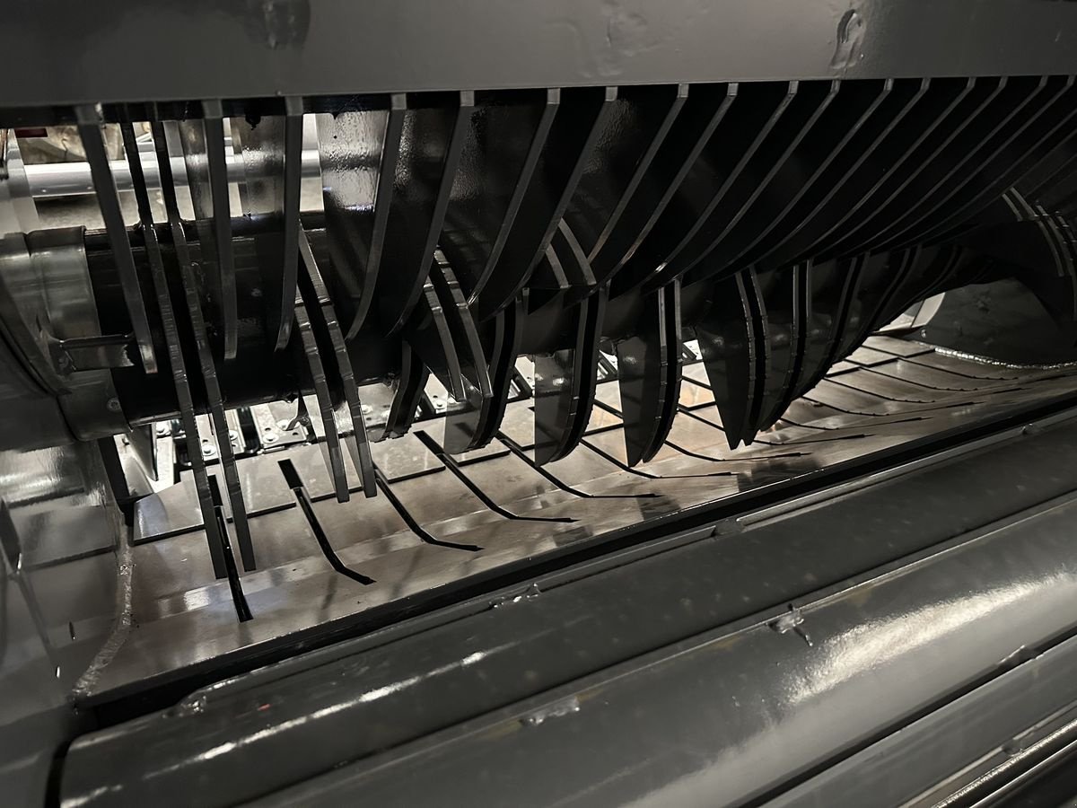 Rundballenpresse des Typs Metal-Fach Festkammer Rundballenpresse Z562RN, Neumaschine in Tamsweg (Bild 19)