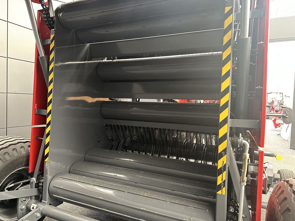 Rundballenpresse des Typs Metal-Fach Festkammer Rundballenpresse Z562RN, Neumaschine in Tamsweg (Bild 18)