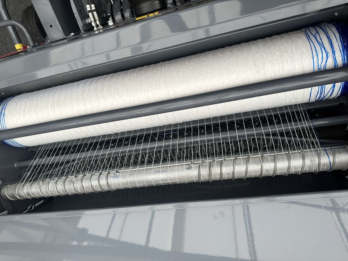 Rundballenpresse des Typs Metal-Fach Festkammer Rundballenpresse Z562RN, Neumaschine in Tamsweg (Bild 14)