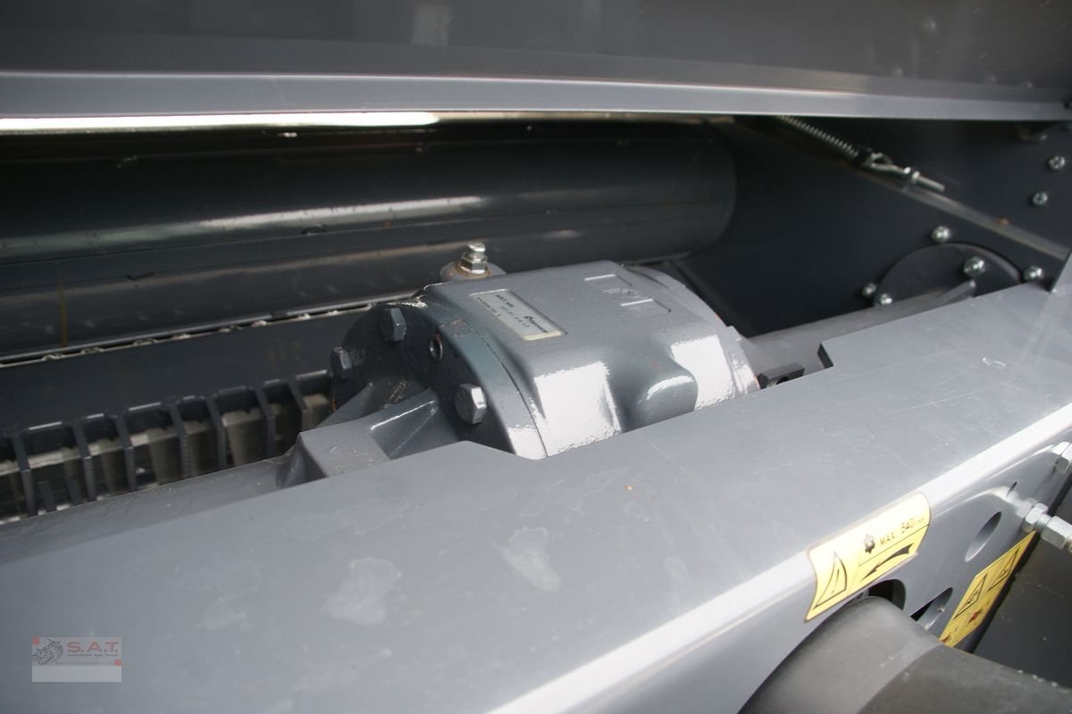Rundballenpresse des Typs Metal-Fach RN 562-Ballenpresse, Neumaschine in Eberschwang (Bild 17)