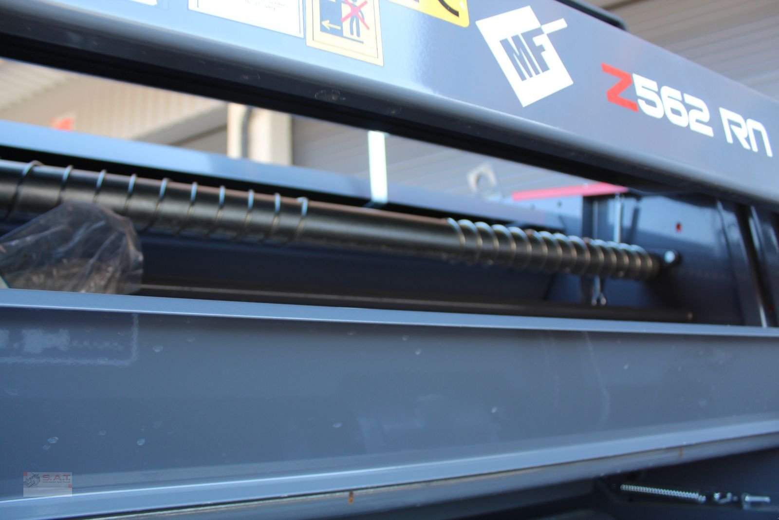 Rundballenpresse des Typs Metal-Fach RN 562-Bergprofi-Ballenpresse, Neumaschine in Eberschwang (Bild 21)