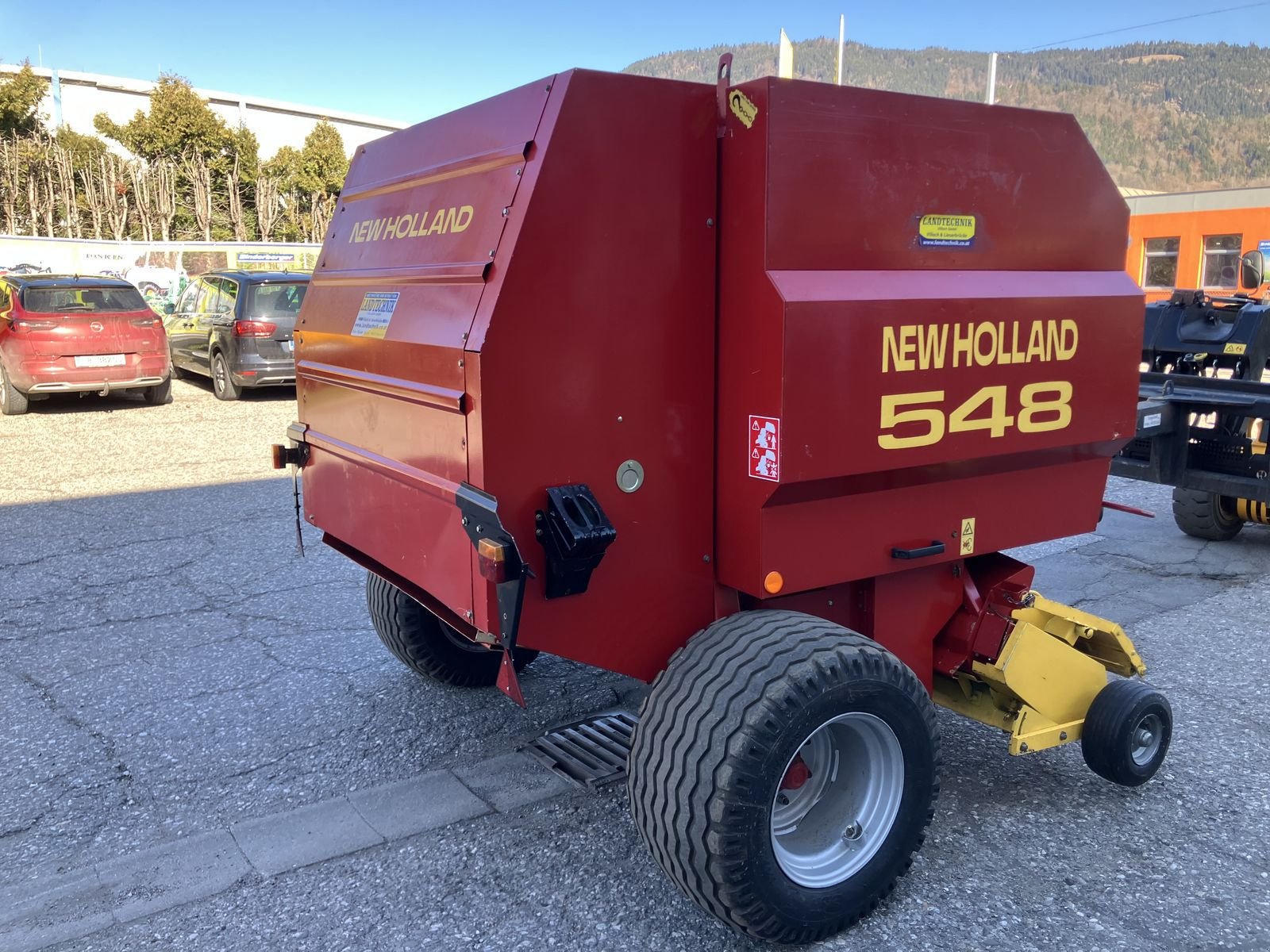 Rundballenpresse typu New Holland 548 CC, Gebrauchtmaschine v Villach (Obrázek 4)