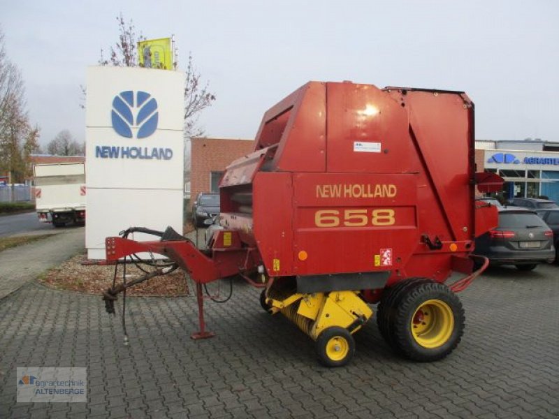 Rundballenpresse des Typs New Holland 658, Gebrauchtmaschine in Altenberge (Bild 1)