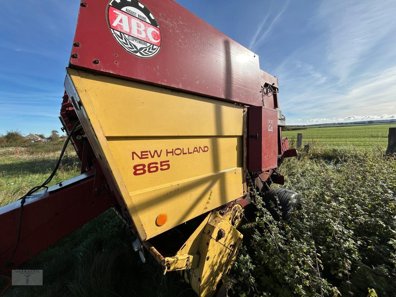 Rundballenpresse des Typs New Holland 865, Gebrauchtmaschine in Pragsdorf (Bild 2)