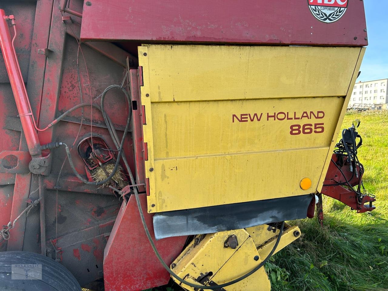 Rundballenpresse des Typs New Holland 865, Gebrauchtmaschine in Pragsdorf (Bild 8)
