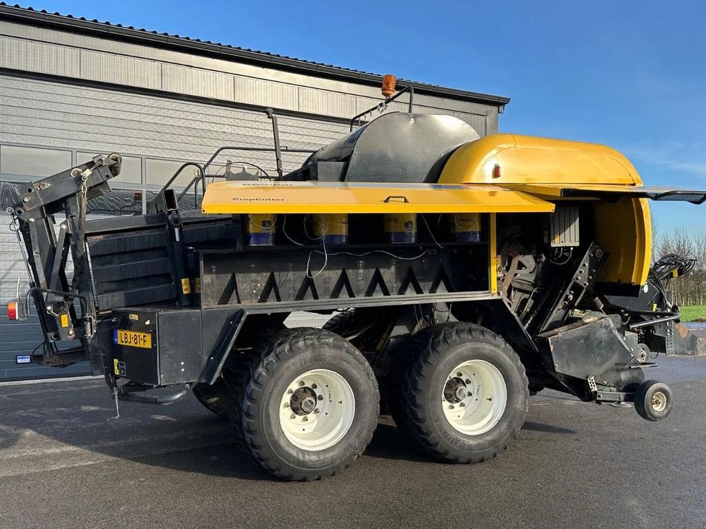 Rundballenpresse tip New Holland BB9060 CropCutter, Gebrauchtmaschine in BENNEKOM (Poză 10)