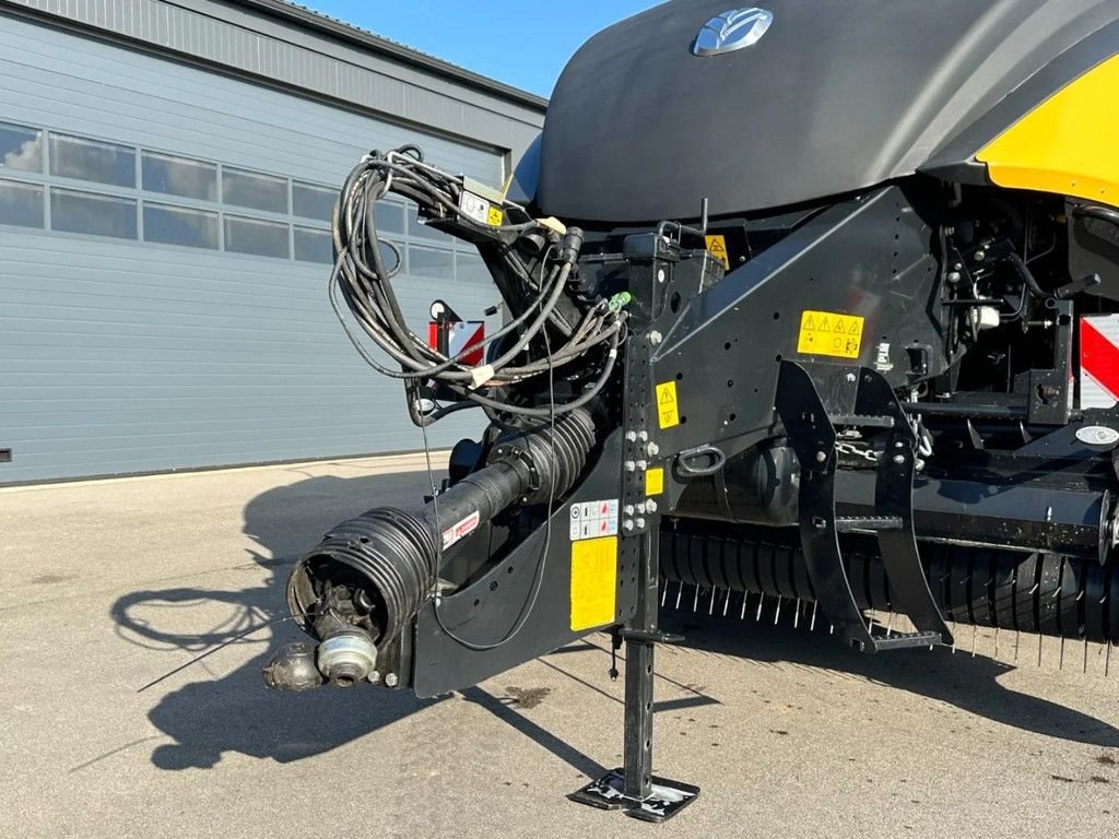 Rundballenpresse of the type New Holland Bigbaler 1270 Plus bj 2022 met 3000 balen, Gebrauchtmaschine in BENNEKOM (Picture 3)