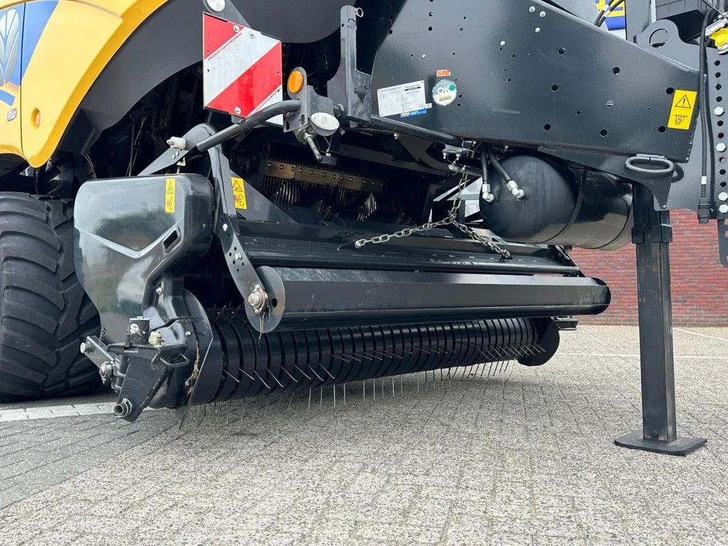 Rundballenpresse типа New Holland Bigbaler 1270 plus cropcutter, Gebrauchtmaschine в BENNEKOM (Фотография 10)