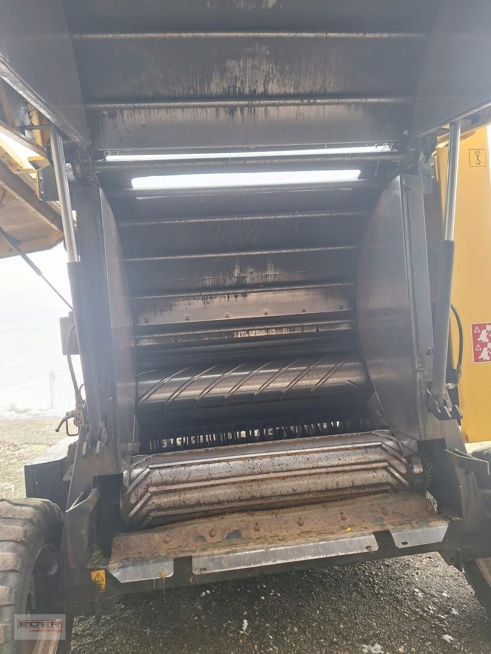 Rundballenpresse типа New Holland BR 6090 CropCutter, Gebrauchtmaschine в Tuntenhausen (Фотография 10)