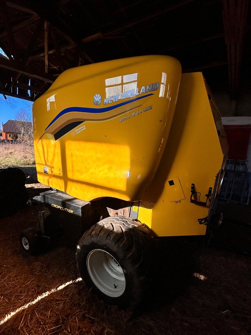 Rundballenpresse типа New Holland BR 6090 / Roll-Bar 125, Gebrauchtmaschine в Liebenwalde (Фотография 2)