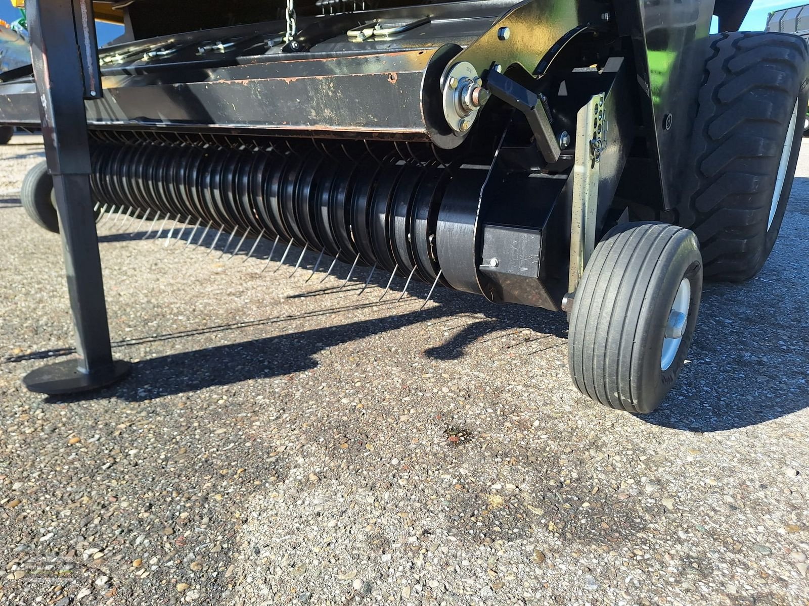 Rundballenpresse типа New Holland BR 6090, Gebrauchtmaschine в Gampern (Фотография 16)