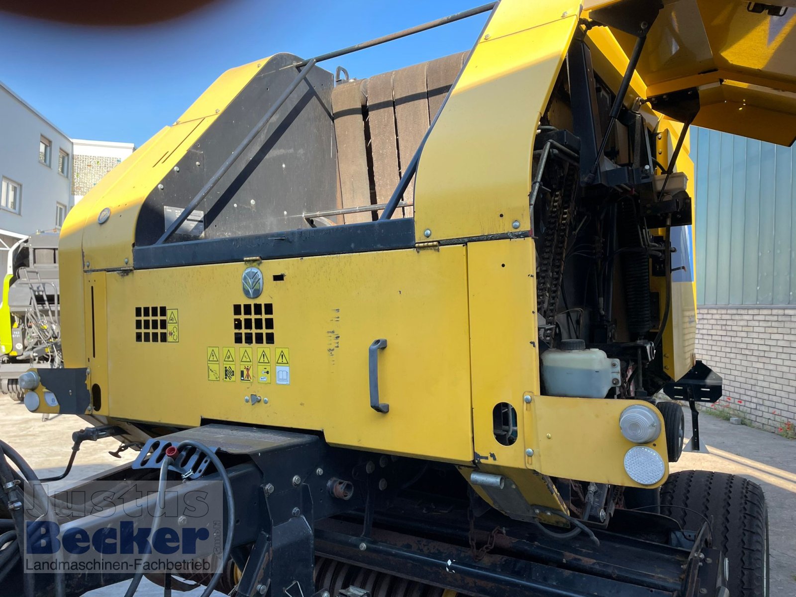 Rundballenpresse typu New Holland BR 7070, Gebrauchtmaschine v Weimar-Niederwalgern (Obrázek 2)