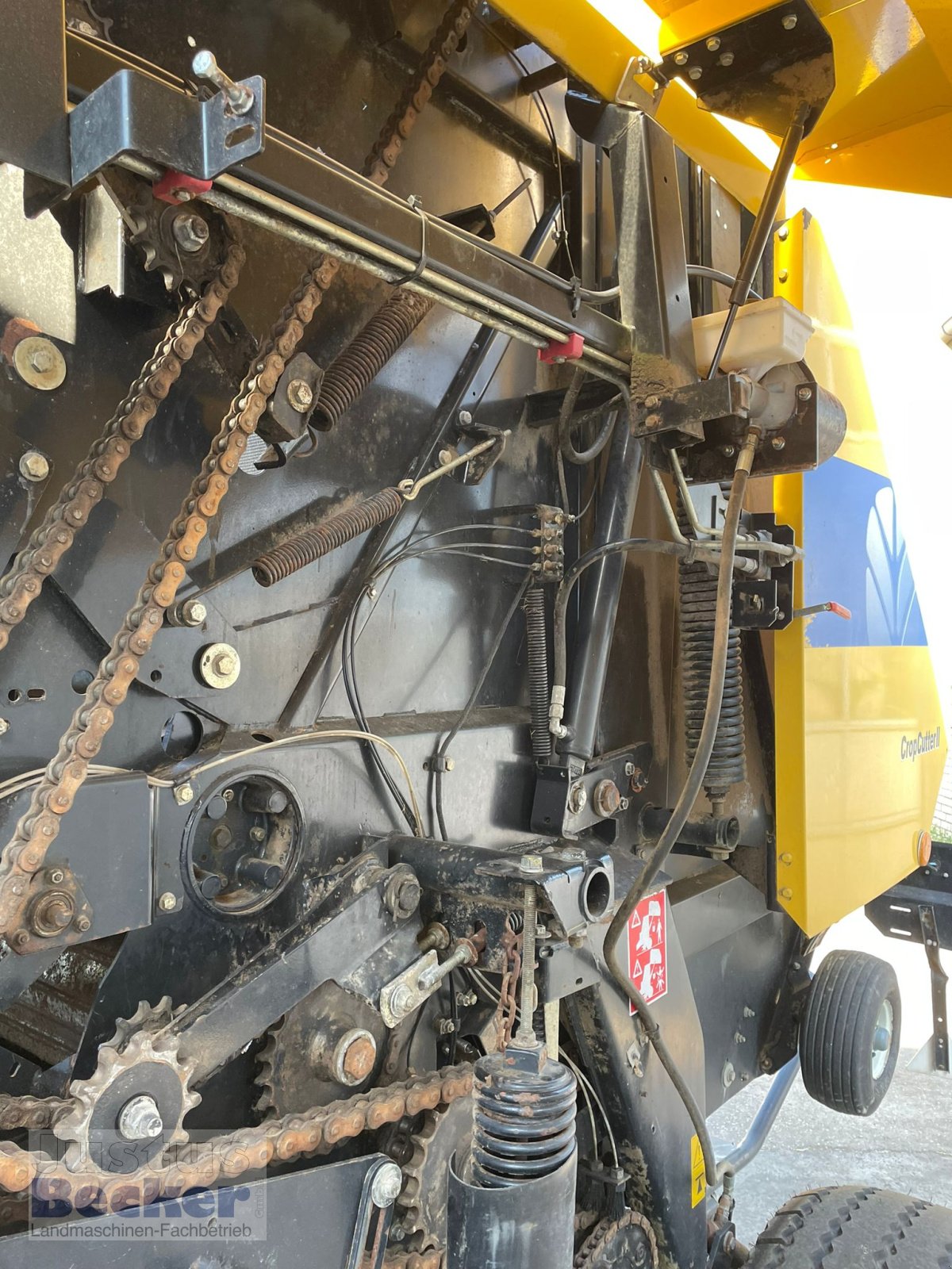 Rundballenpresse typu New Holland BR 7070, Gebrauchtmaschine v Weimar-Niederwalgern (Obrázek 5)