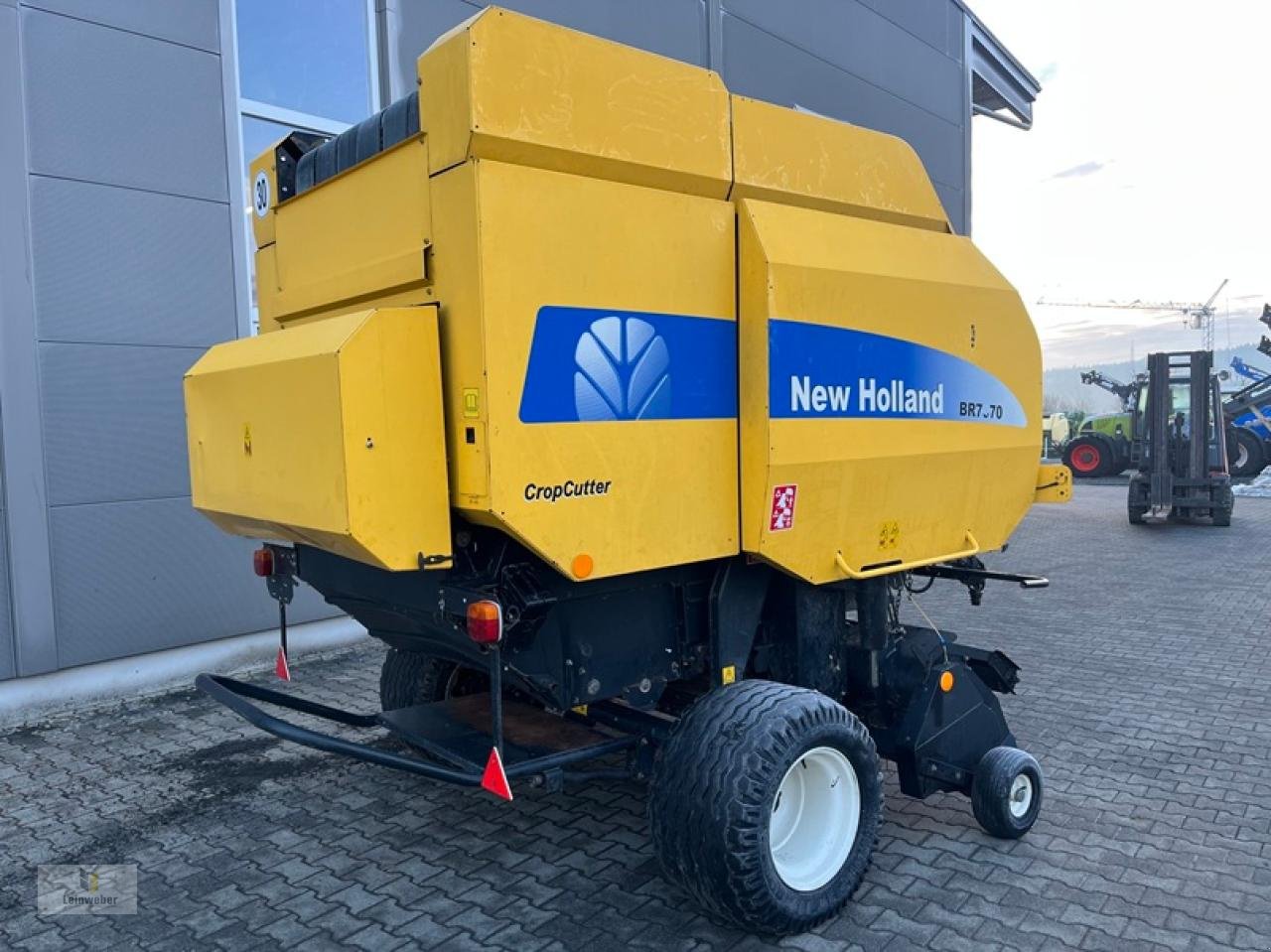Rundballenpresse от тип New Holland BR 7070, Gebrauchtmaschine в Neuhof - Dorfborn (Снимка 3)