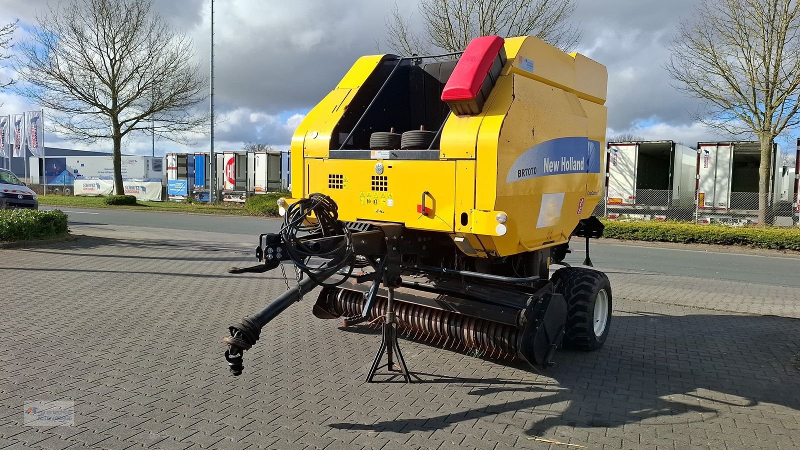 Rundballenpresse типа New Holland BR 7070, Gebrauchtmaschine в Altenberge (Фотография 5)