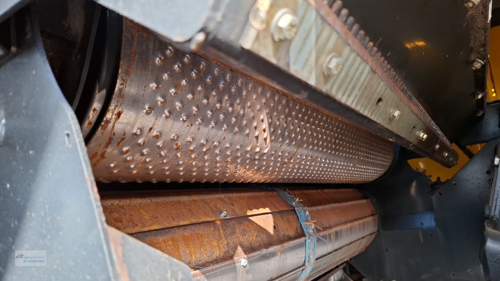Rundballenpresse типа New Holland BR 7070, Gebrauchtmaschine в Altenberge (Фотография 7)
