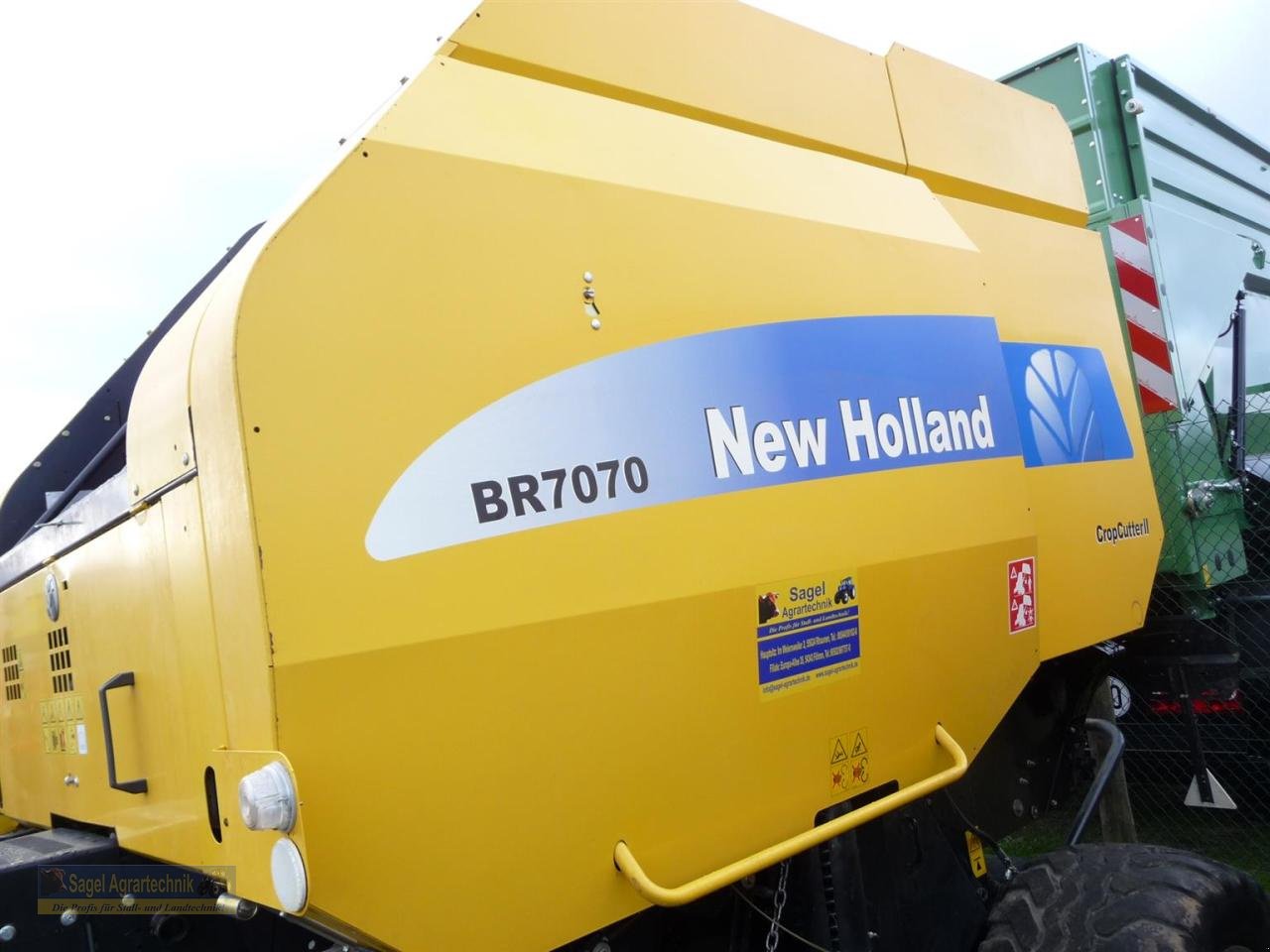 Rundballenpresse des Typs New Holland BR 7070, Gebrauchtmaschine in Rhaunen (Bild 5)