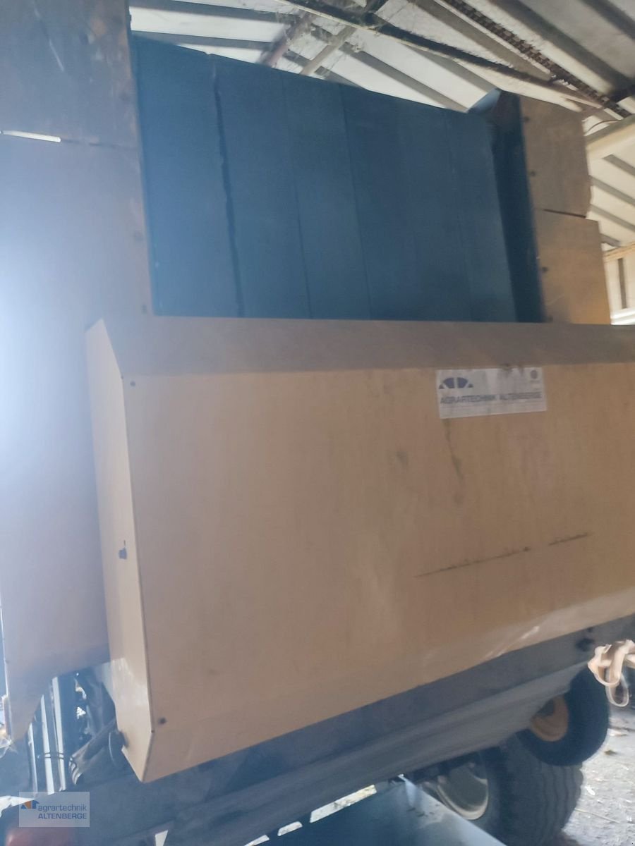 Rundballenpresse типа New Holland BR 750 A, Gebrauchtmaschine в Altenberge (Фотография 3)