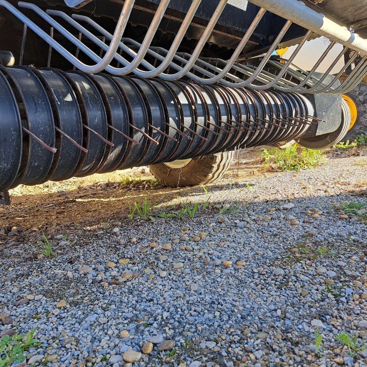 Rundballenpresse del tipo New Holland BR120UTILITY, Gebrauchtmaschine en UCHAUD (Imagen 5)