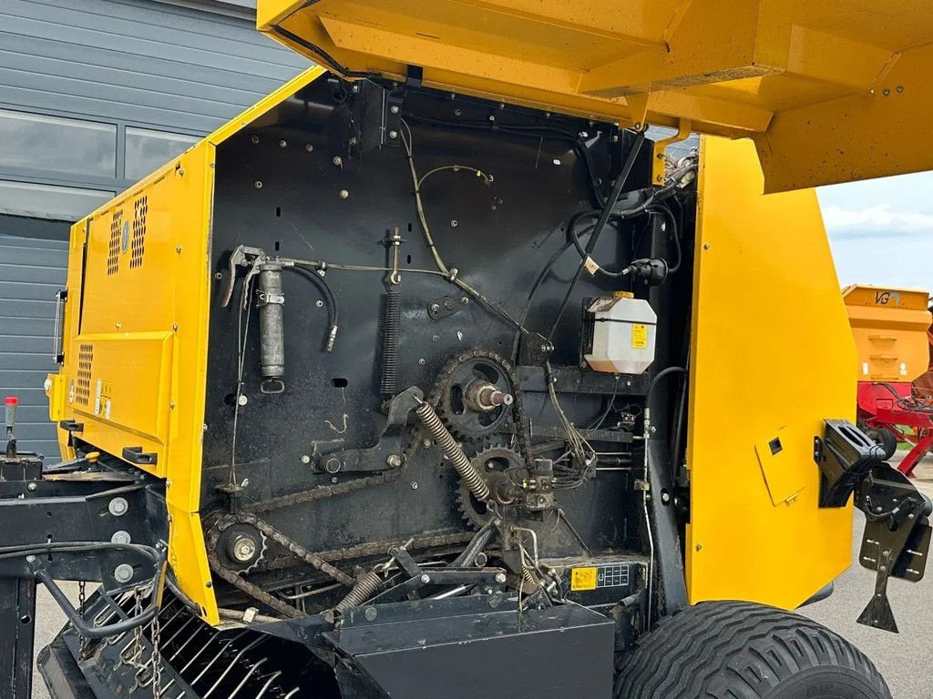 Rundballenpresse del tipo New Holland BR6090 balenpers, Gebrauchtmaschine en BENNEKOM (Imagen 9)