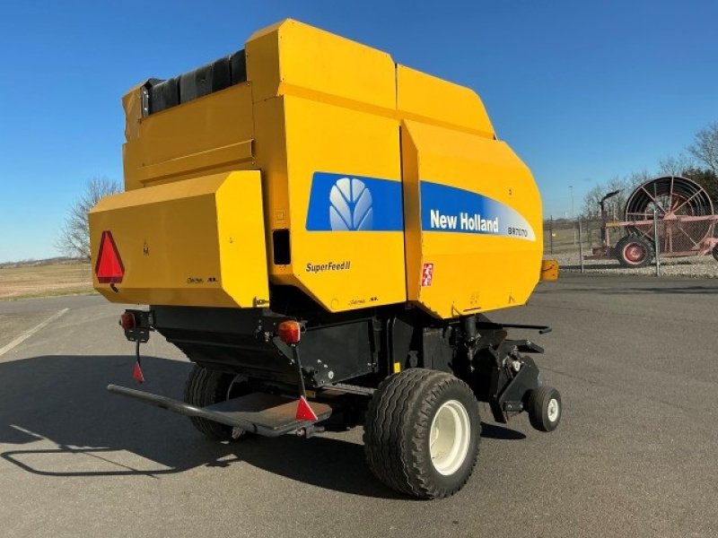 Rundballenpresse des Typs New Holland BR7070, Gebrauchtmaschine in Farsø (Bild 2)