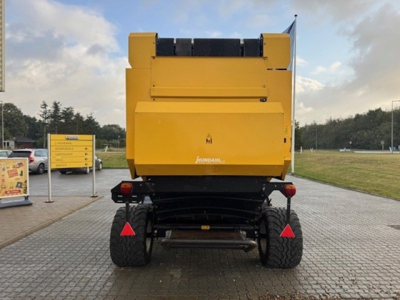 Rundballenpresse des Typs New Holland BR7070, Gebrauchtmaschine in Thisted (Bild 4)