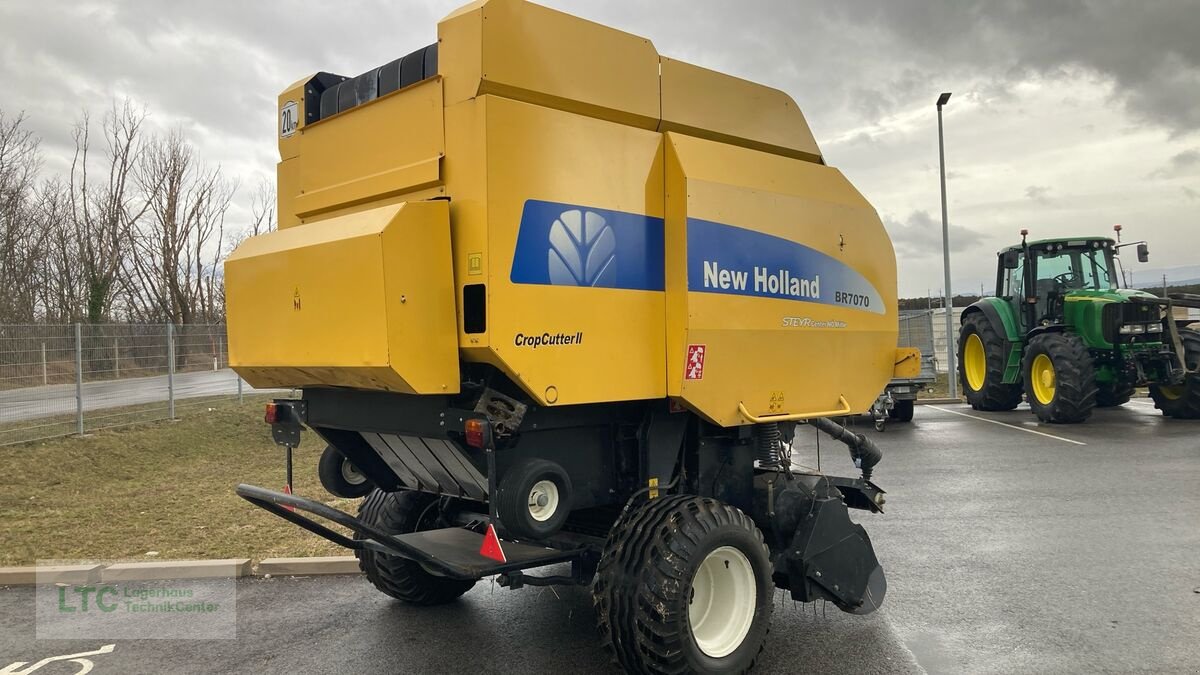 Rundballenpresse typu New Holland BR7070, Gebrauchtmaschine w Eggendorf (Zdjęcie 3)