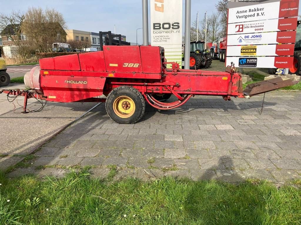 Rundballenpresse typu New Holland Hayliner 386, Gebrauchtmaschine v Easterein (Obrázek 5)