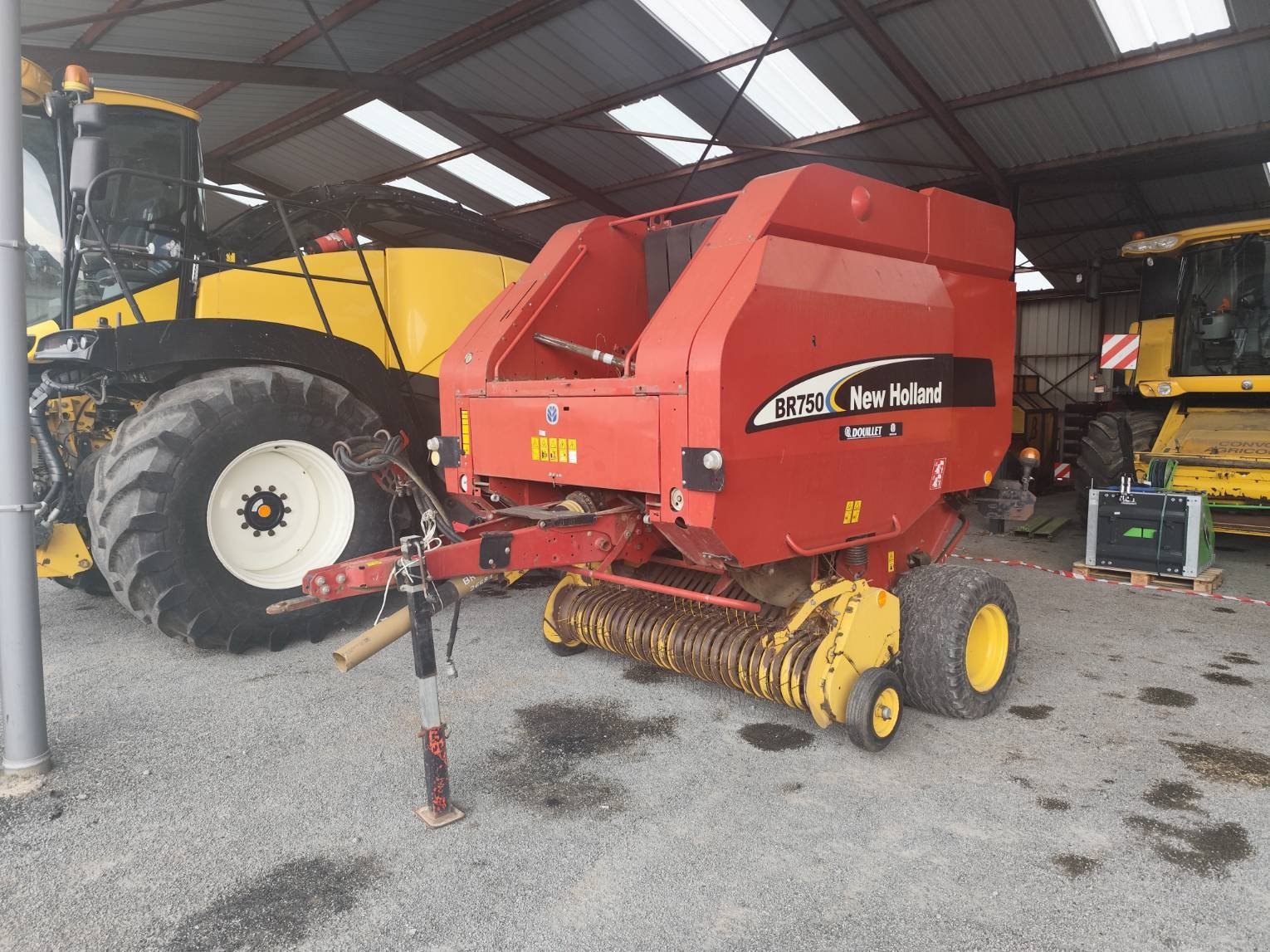 Rundballenpresse typu New Holland Presse à balles rondes BR750 New Holland, Gebrauchtmaschine v Le Horps (Obrázok 3)