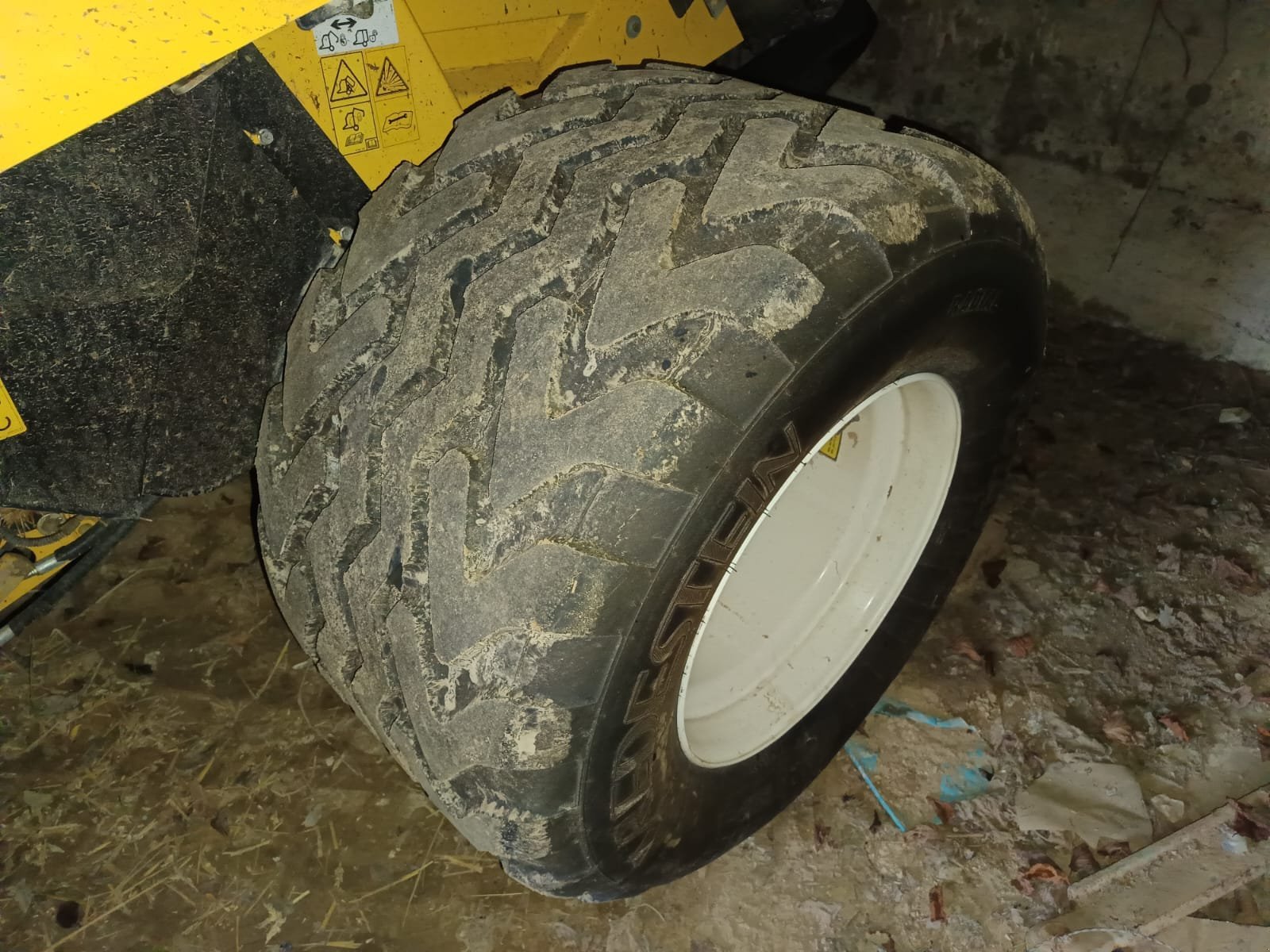 Rundballenpresse tip New Holland Presse à balles rondes Pro-Belt 165 RotorCutter Ne, Gebrauchtmaschine in Le Horps (Poză 10)