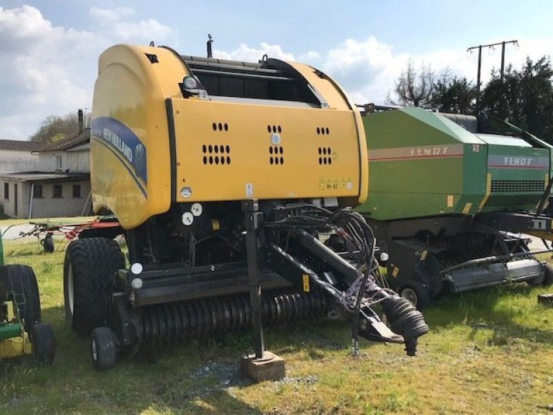 Rundballenpresse a típus New Holland Presse à balles rondes ROLL BELT 180 New Holland, Gebrauchtmaschine ekkor: LA SOUTERRAINE (Kép 7)