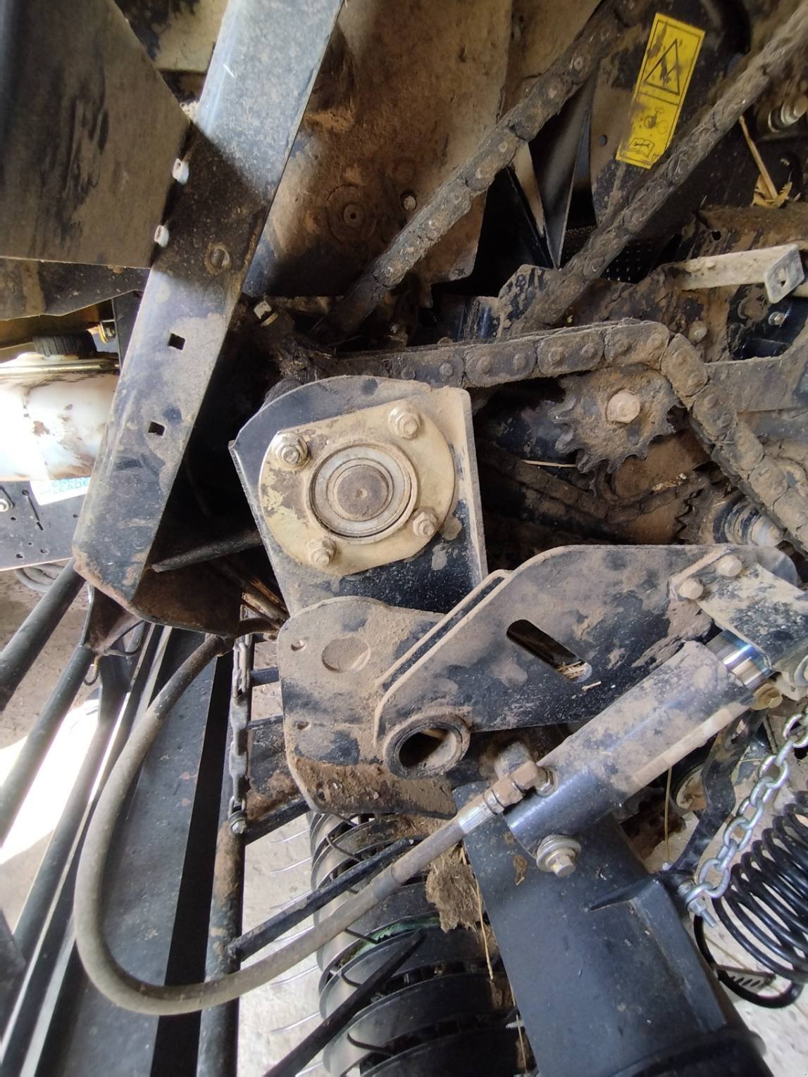 Rundballenpresse типа New Holland Presse à balles rondes ROLLBELT150SE New Holland, Gebrauchtmaschine в Le Horps (Фотография 7)