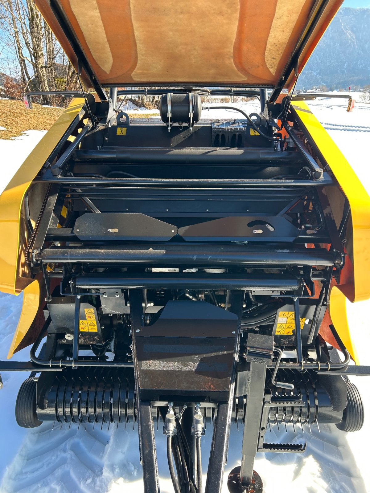 Rundballenpresse типа New Holland RB 135 Ultra Combi, Gebrauchtmaschine в Inzell (Фотография 9)