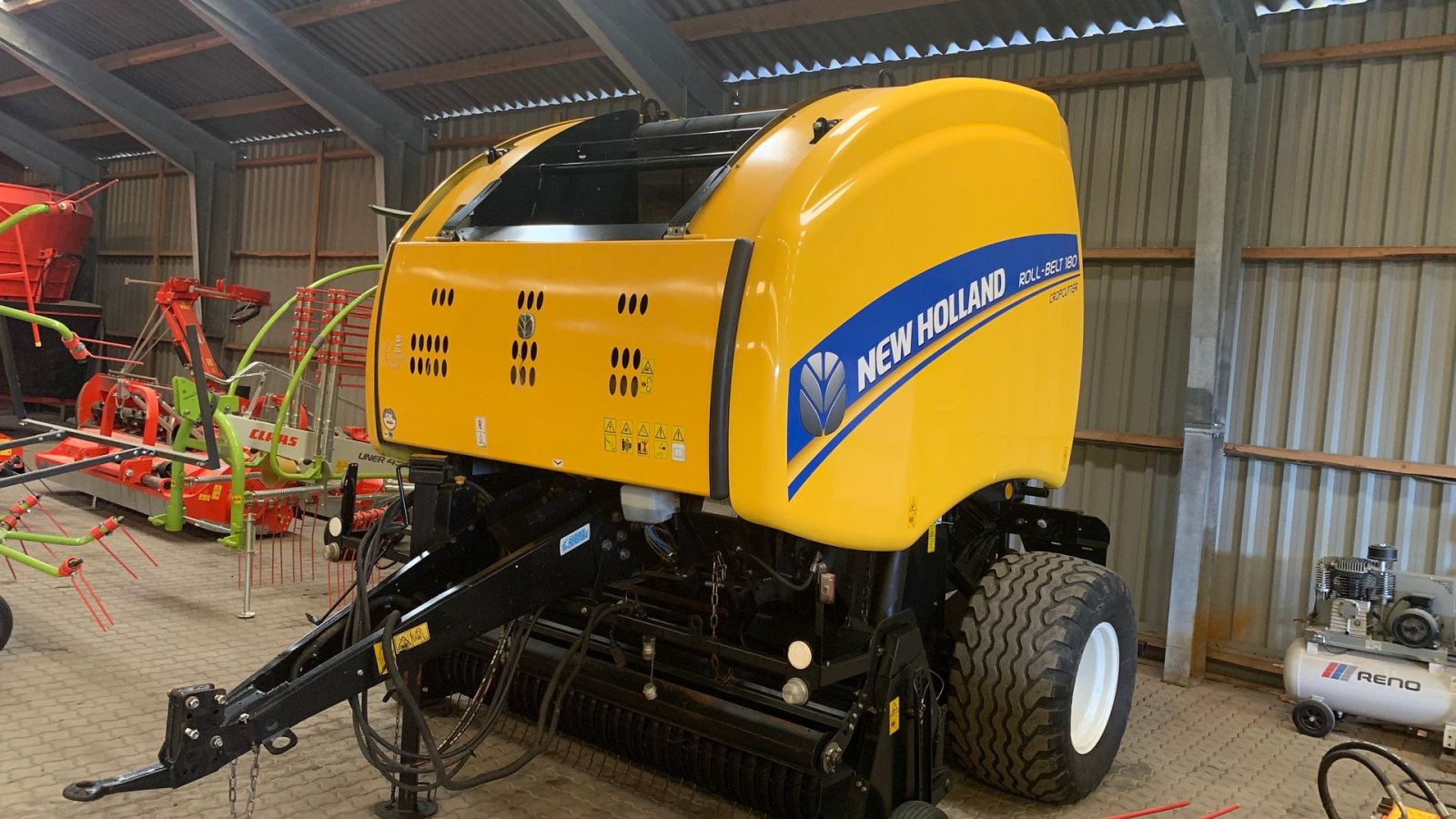 Rundballenpresse типа New Holland RB 180  CropCutter, Gebrauchtmaschine в Tinglev (Фотография 1)