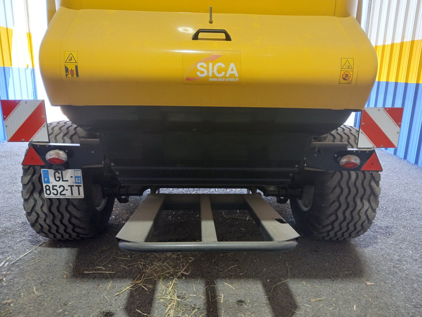 Rundballenpresse des Typs New Holland RB 180, Gebrauchtmaschine in HERLIN LE SEC (Bild 6)