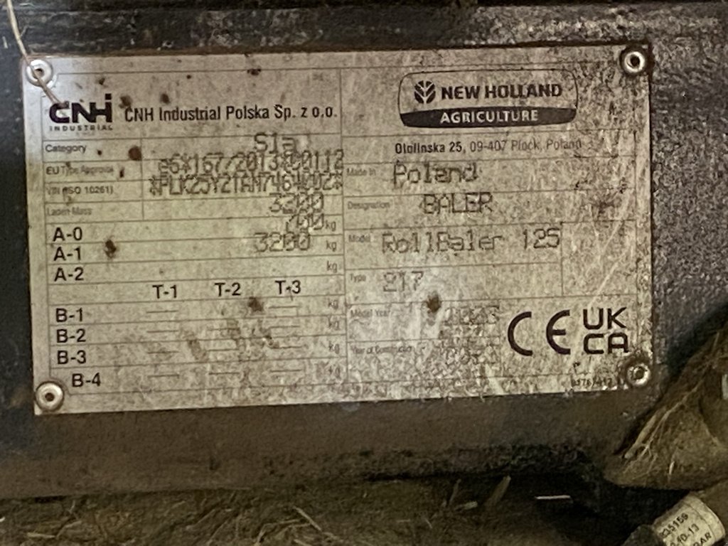 Rundballenpresse a típus New Holland Roll Baler 125, Gebrauchtmaschine ekkor: SAINT FLOUR (Kép 5)