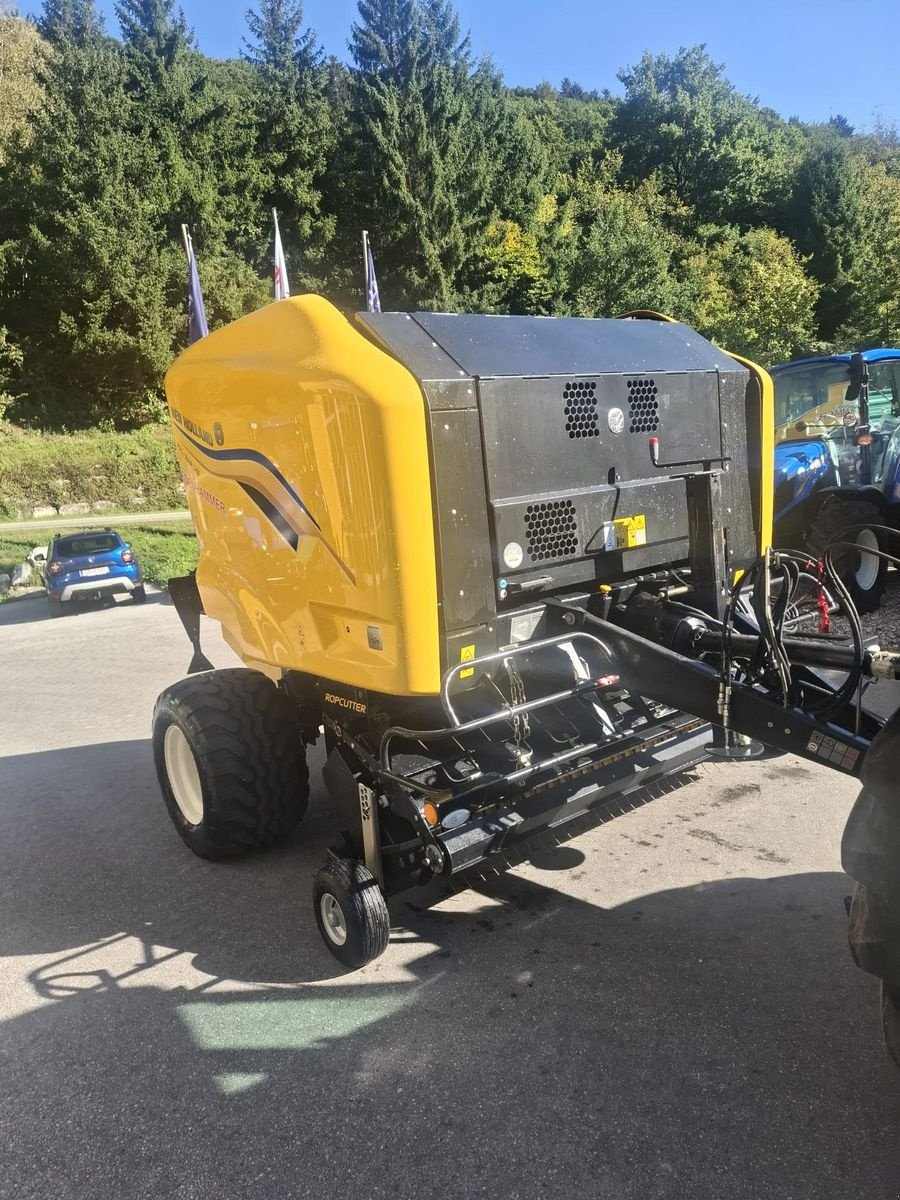 Rundballenpresse типа New Holland Roll Bar 125, Gebrauchtmaschine в Burgkirchen (Фотография 4)