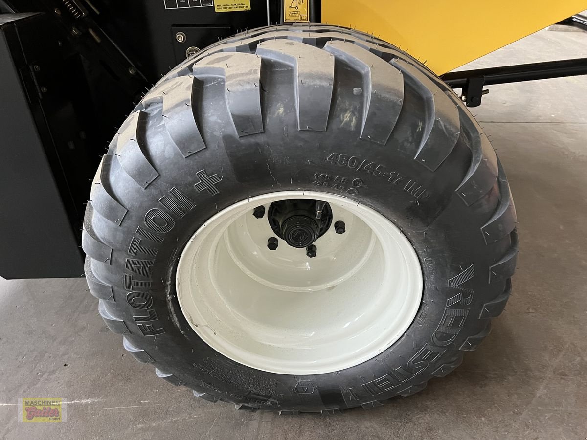 Rundballenpresse του τύπου New Holland Roll-Bar 125, Neumaschine σε Kötschach (Φωτογραφία 13)