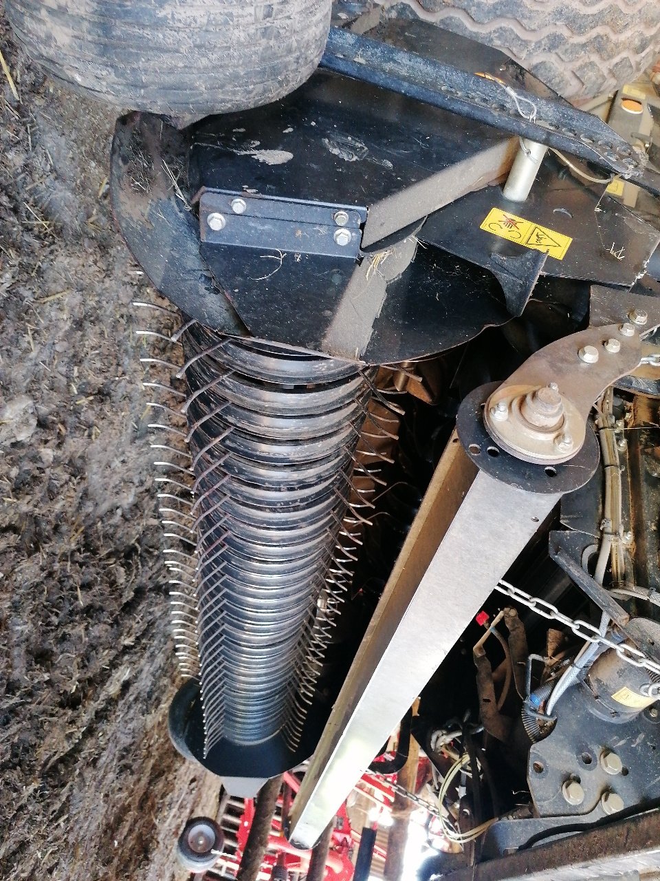 Rundballenpresse del tipo New Holland Roll Belt 150 Superfeed, Gebrauchtmaschine In Saint-Nabord (Immagine 9)