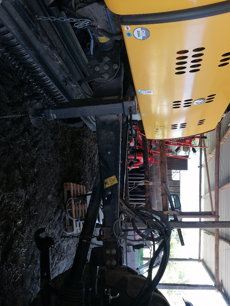 Rundballenpresse del tipo New Holland Roll Belt 150 Superfeed, Gebrauchtmaschine In Saint-Nabord (Immagine 8)