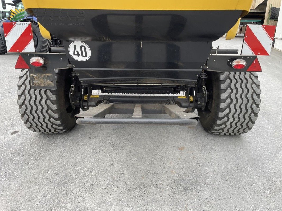 Rundballenpresse типа New Holland Roll Belt 180 Cropcutter, Gebrauchtmaschine в Rietberg (Фотография 8)