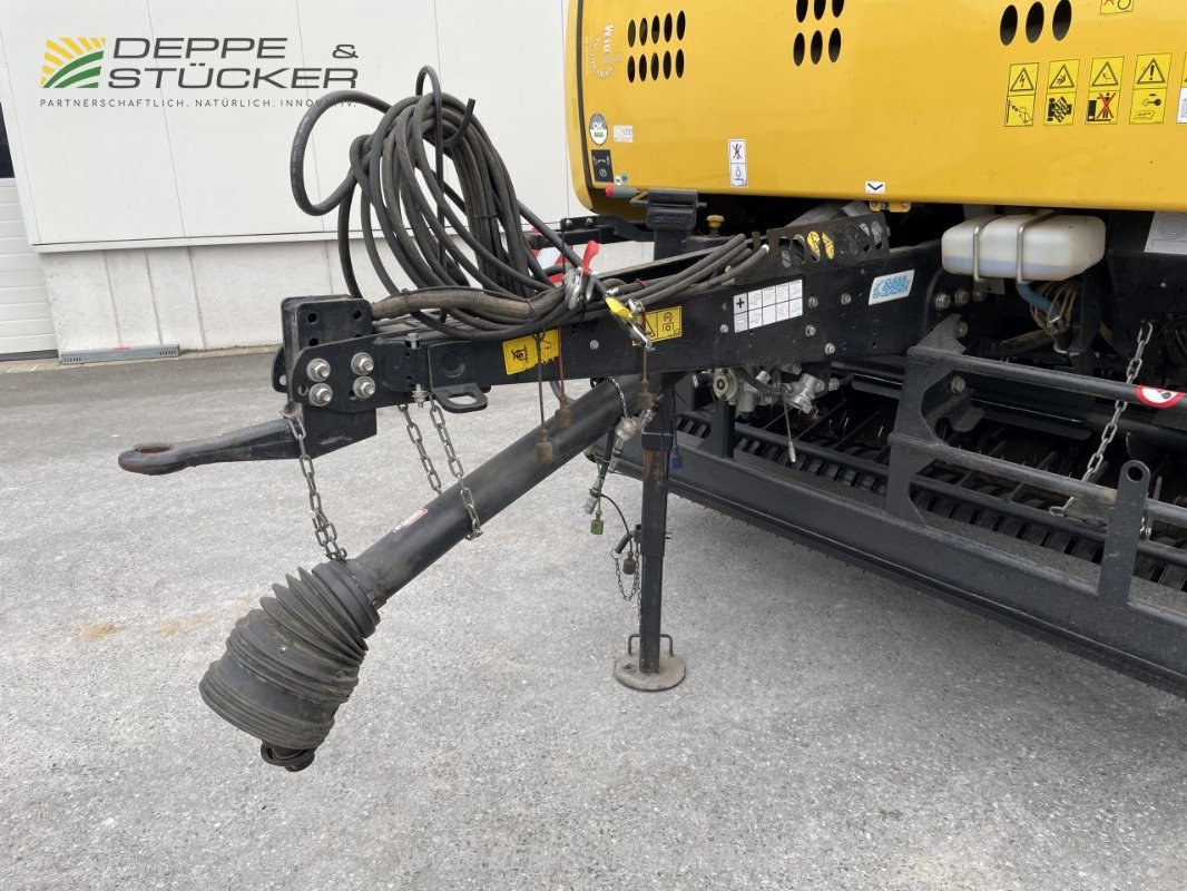 Rundballenpresse типа New Holland Roll Belt 180 Cropcutter, Gebrauchtmaschine в Rietberg (Фотография 15)