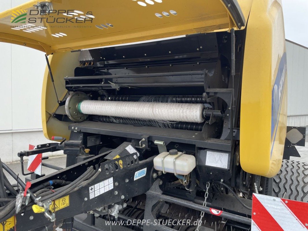 Rundballenpresse типа New Holland Roll Belt 180 Cropcutter, Gebrauchtmaschine в Rietberg (Фотография 16)