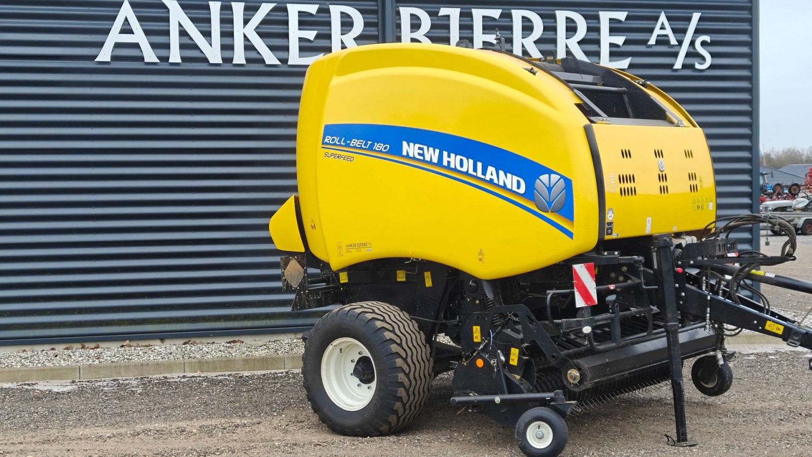 Rundballenpresse tip New Holland Roll-Belt 180 Superfeed, Gebrauchtmaschine in Holstebro (Poză 2)